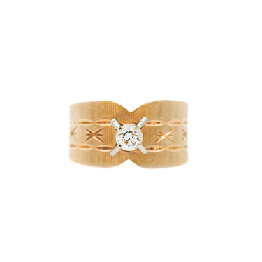 Magpie Vintage-18ky Gold Wide Diamond Solitaire w/ 0.22ct White Diamond H Colour SI2