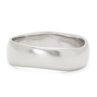 Men's Wavy Band - Magpie Jewellery